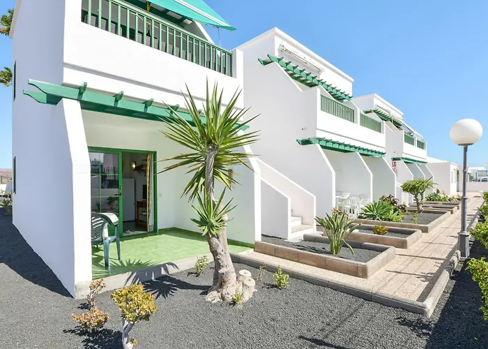 Mimosa B1 * Puerto del Carmen (Lanzarote)